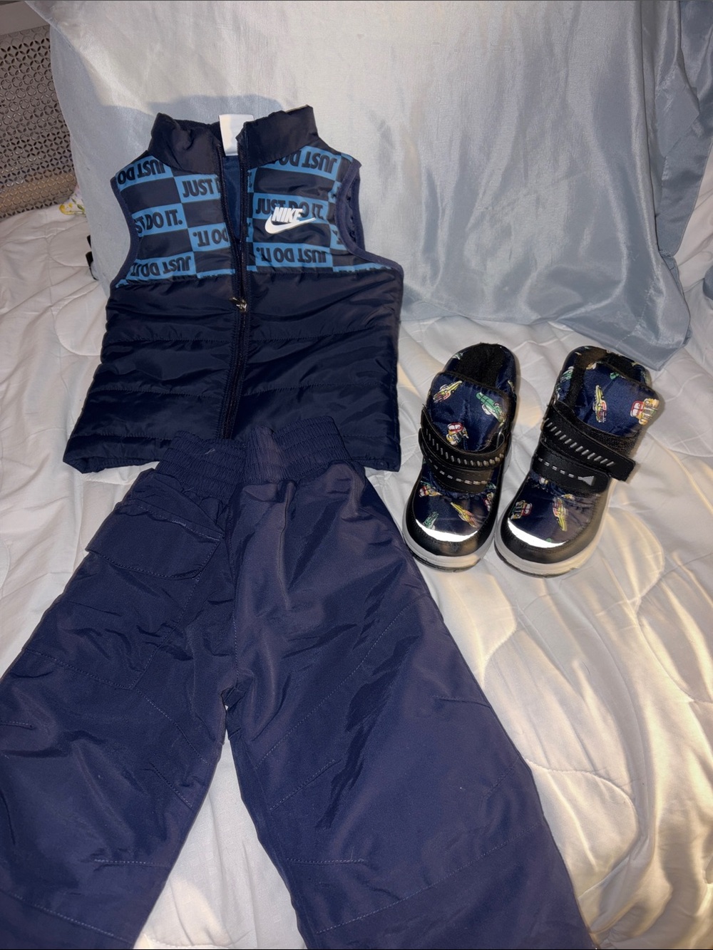 Nike Kids Navy Blue 'Just Do It' Puffer Vest & Pants Matching Set